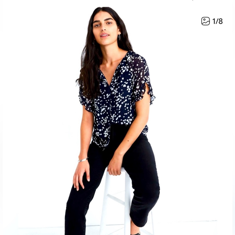 Madewell Navy and White Floral Blouse